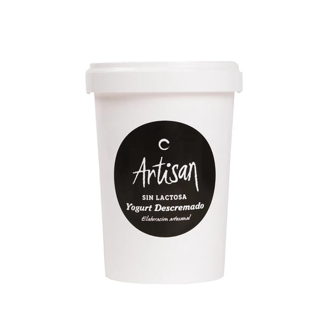 Yogurt Descremado Litro Botella x8 UN